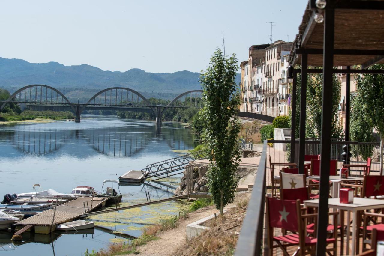 River Ebro Apartments Mora d'Ebre Eksteriør billede